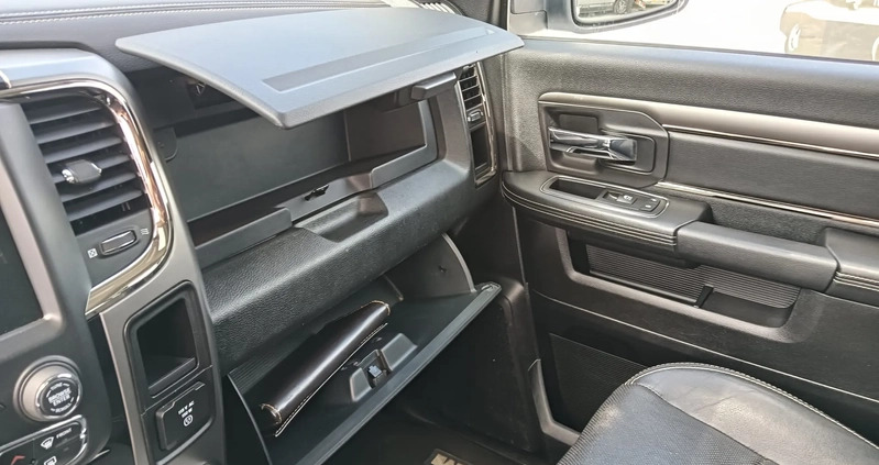 Dodge RAM cena 109800 przebieg: 245450, rok produkcji 2014 z Lwówek Śląski małe 301
